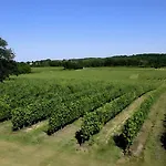 Гостевой дом Du Chateau Le Noble