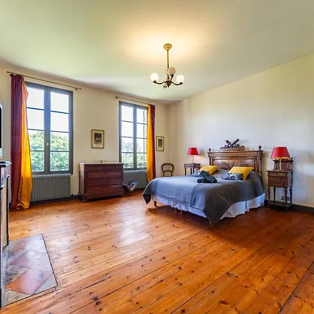Du Chateau Le Noble 3*