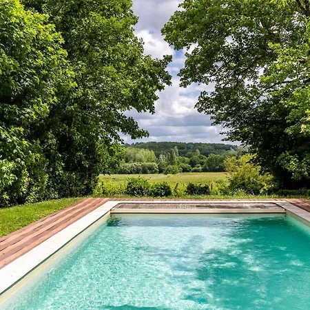Du Chateau Le Noble 3*