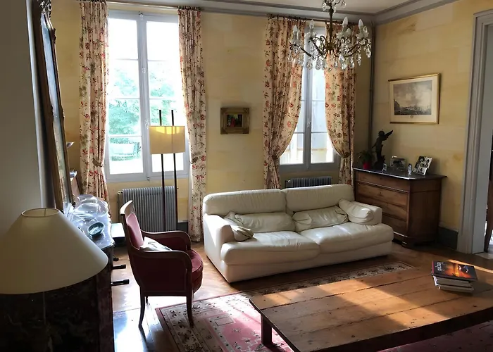 Du Château Le Noble