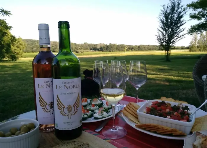 Pensionat Du Chateau Le Noble Saint-Germain-du-Puch