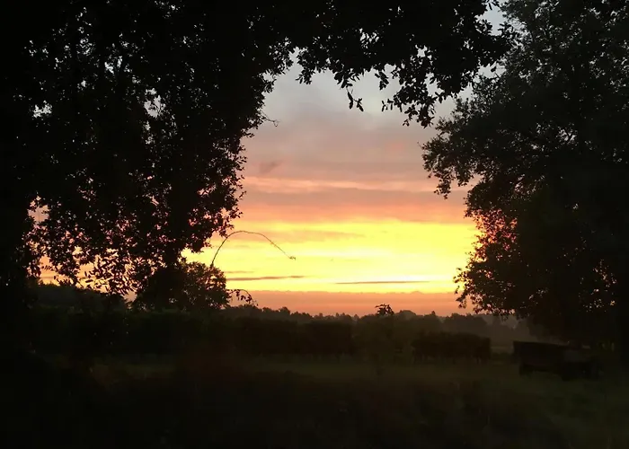 Du Chateau Le Noble Gæstehus 3*